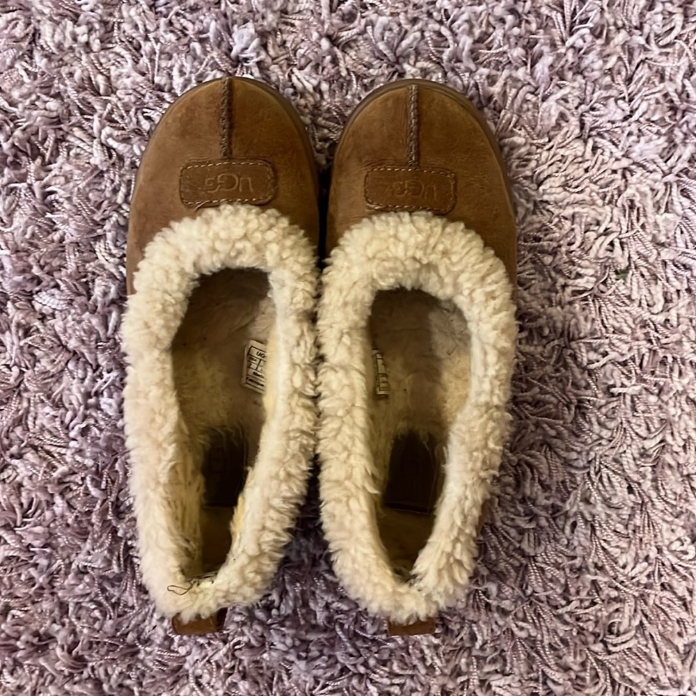 Ugg slippers